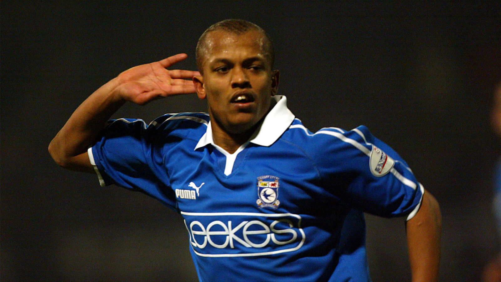 Robert Earnshaw