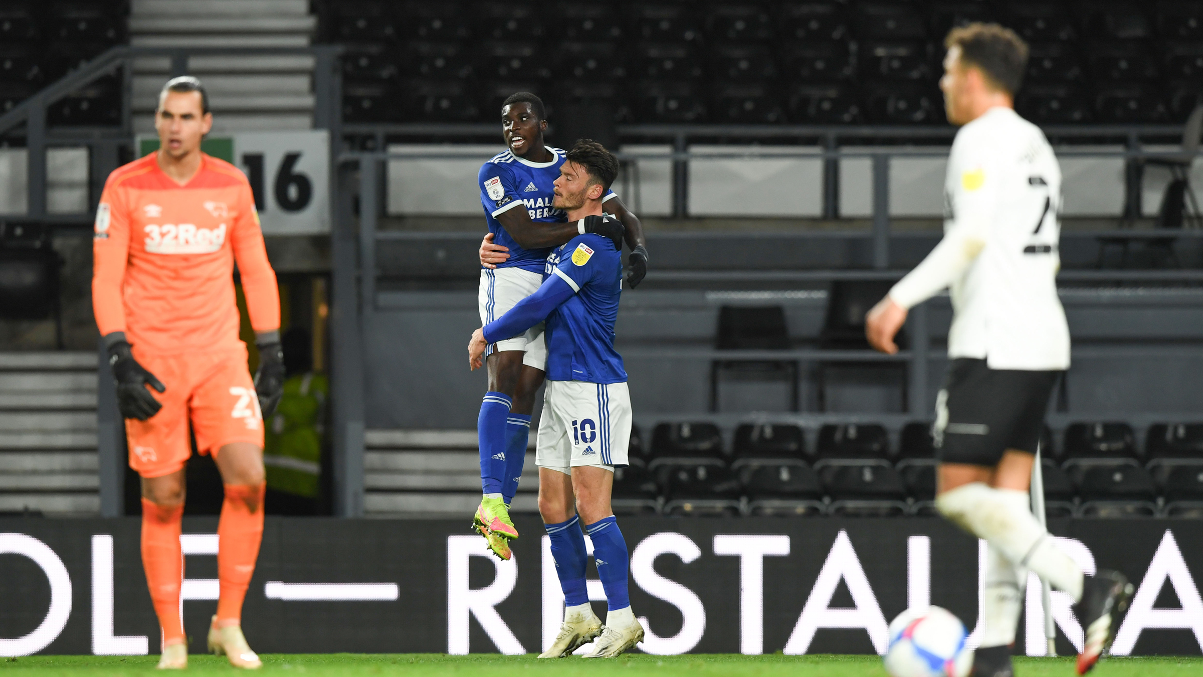 Kieffer Moore & Sheyi Ojo