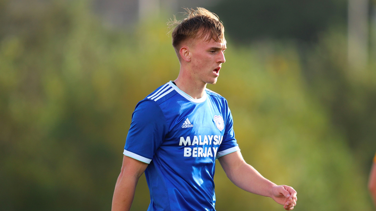 Isaak Davies: Cardiff City youngster has watched Huddersfield winner '1,000  times' - BBC Sport