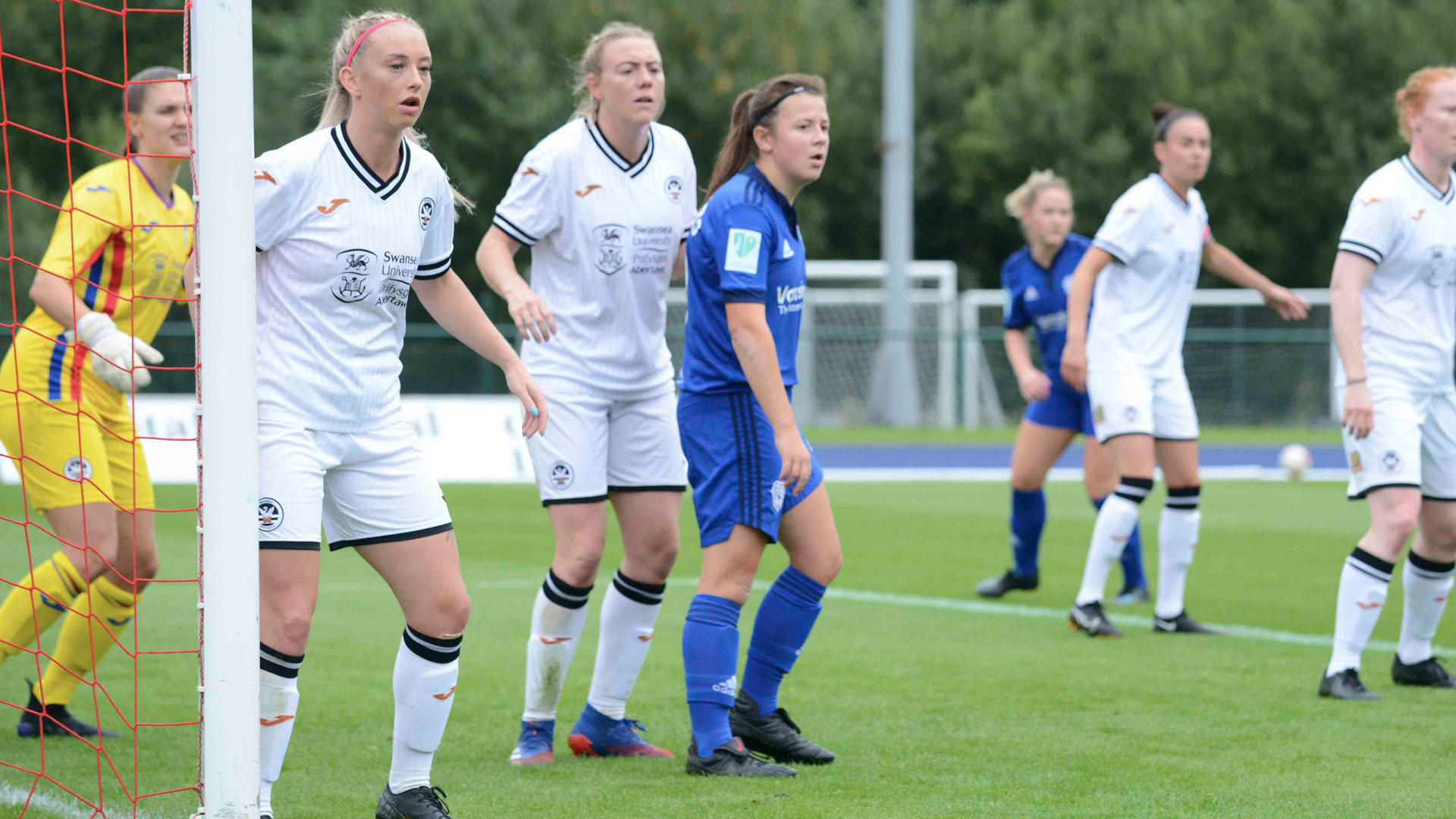 Megan Saunders in action for the Bluebirds...