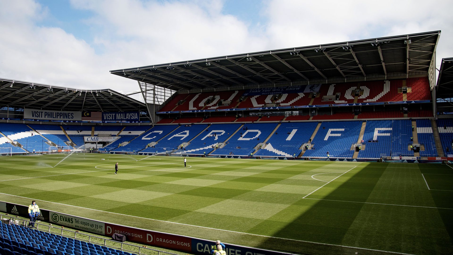 Inside Cardiff City Stadium: Fans get to see new red stand for first time  as Bluebirds hold open training session - Wales Online