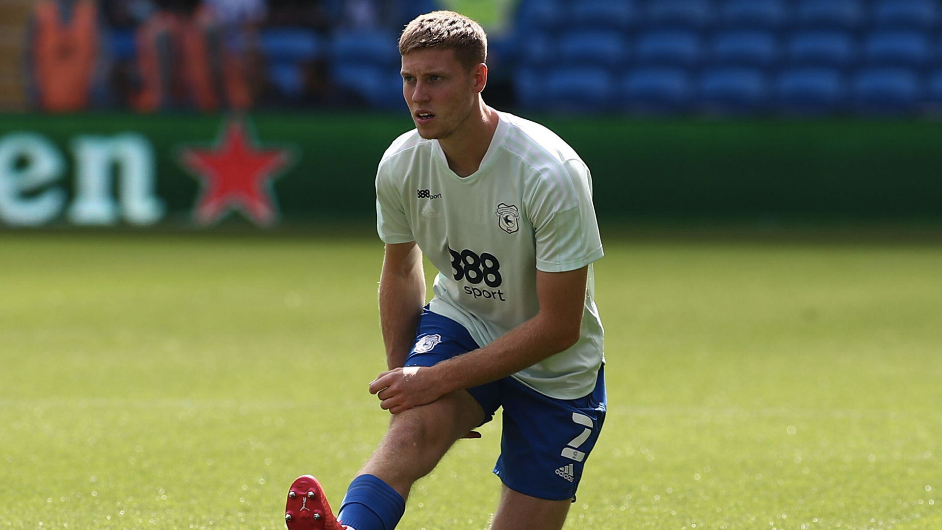 Mark McGuinness warms up for City...