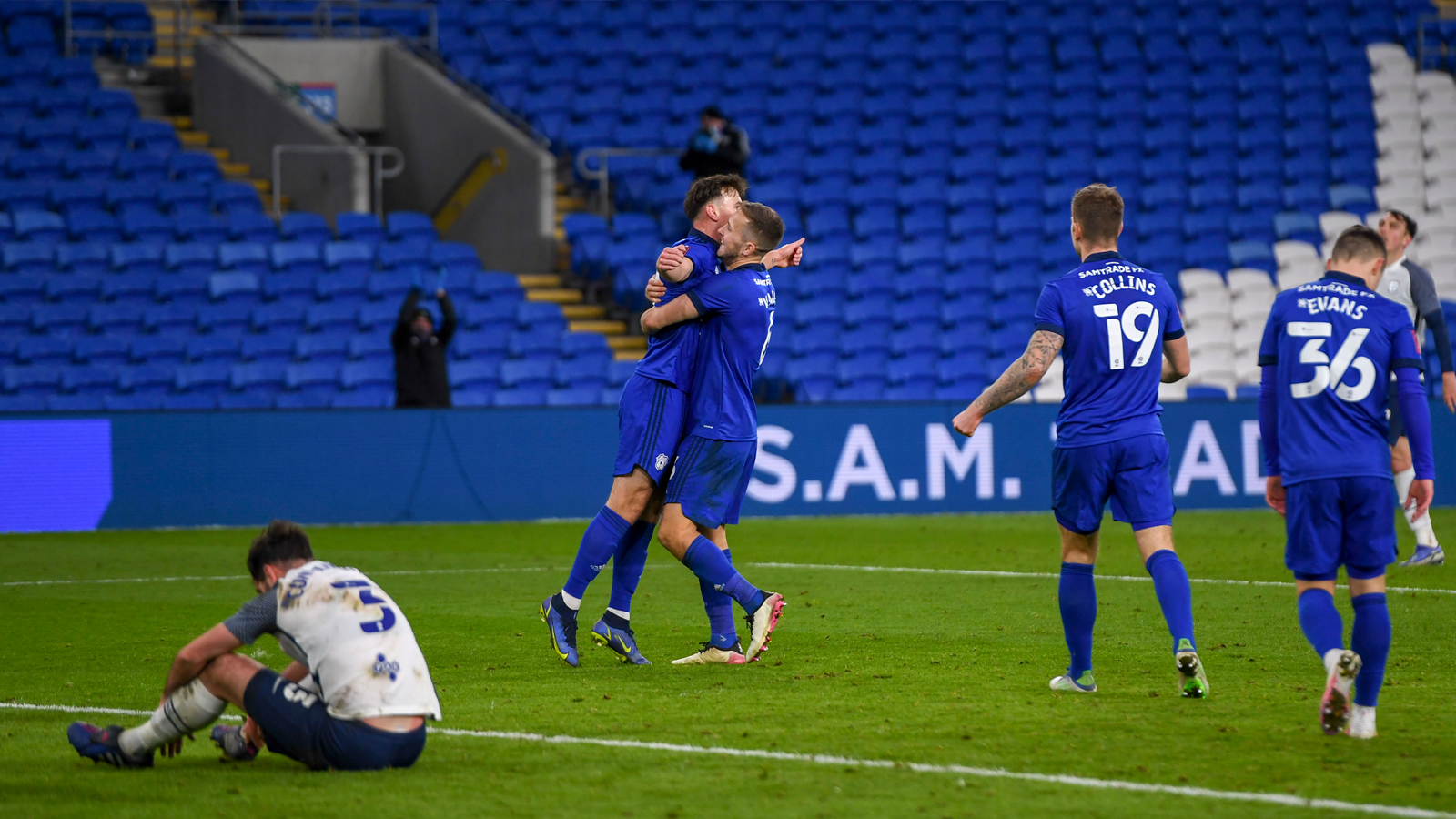 Leicester City 2 Cardiff City 1