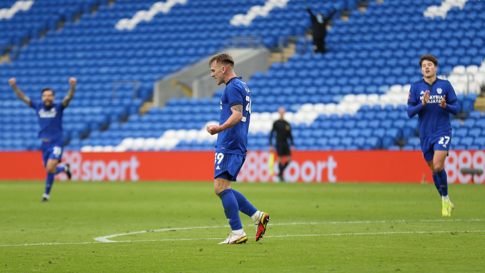 Isaak Davies: Cardiff City reject Burnley bid for young forward - BBC Sport