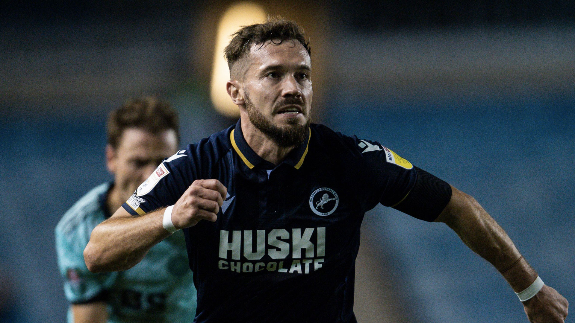 Tom Bradshaw in action for Millwall...