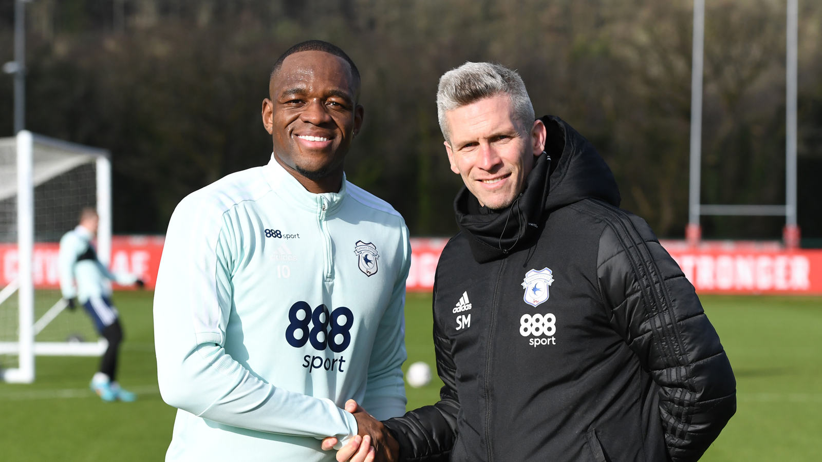 Uche Ikpeazu, Steve Morison