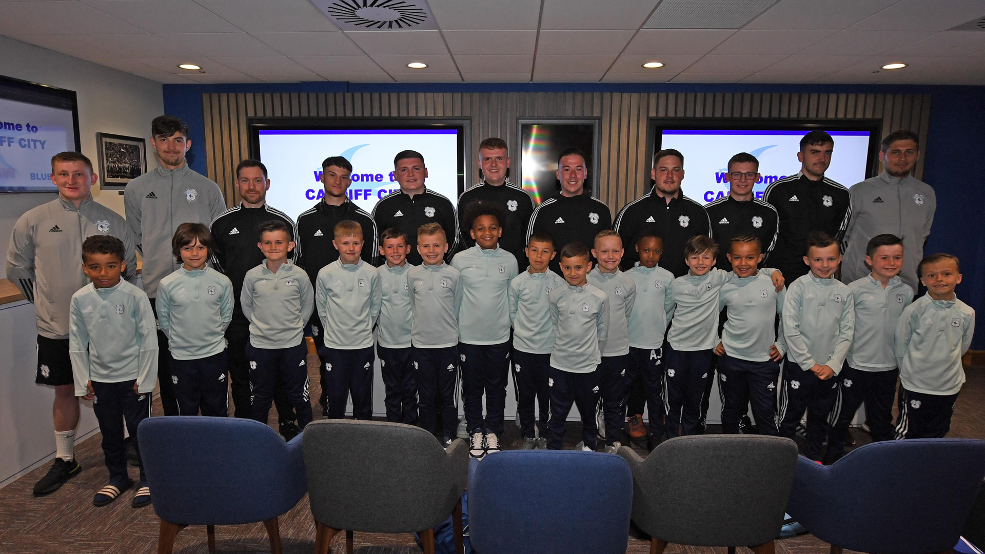 U9 signing