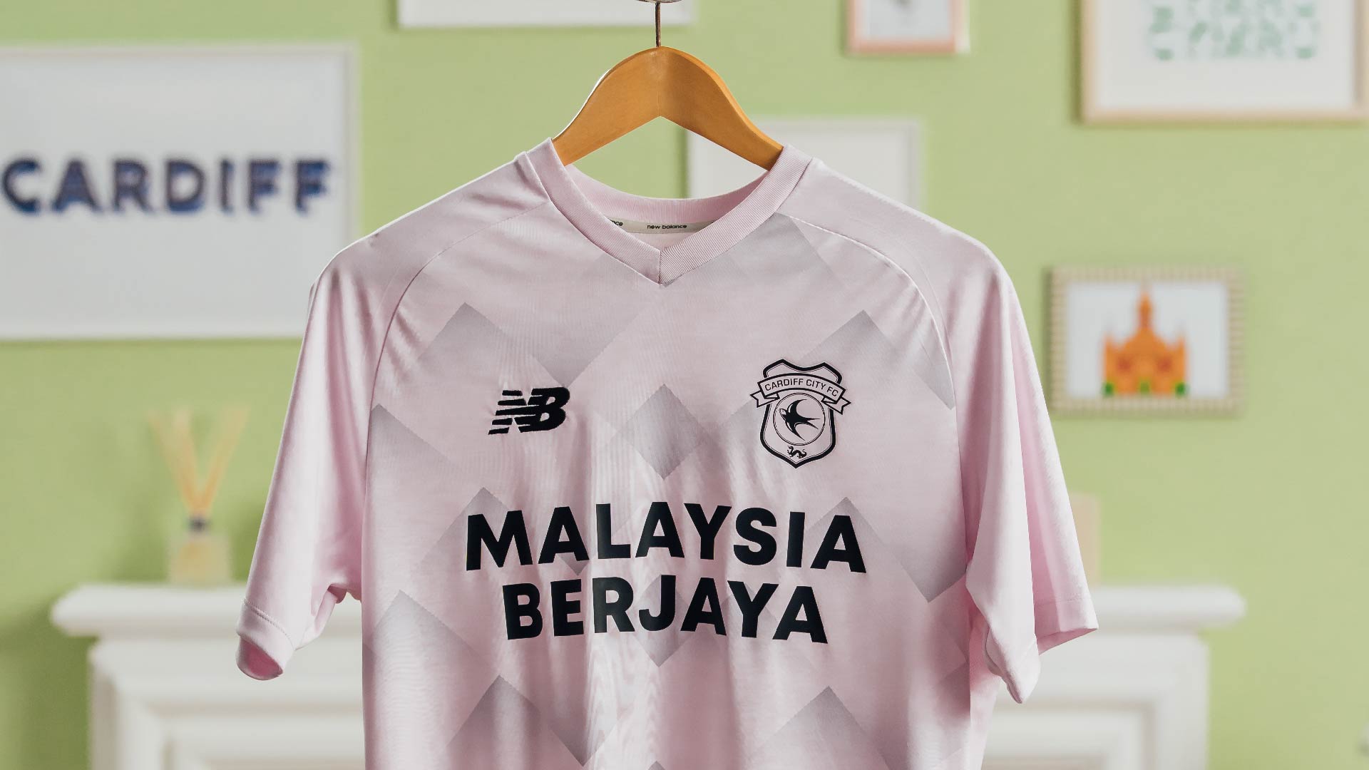 2022-2023 Cardiff City Away Shirt