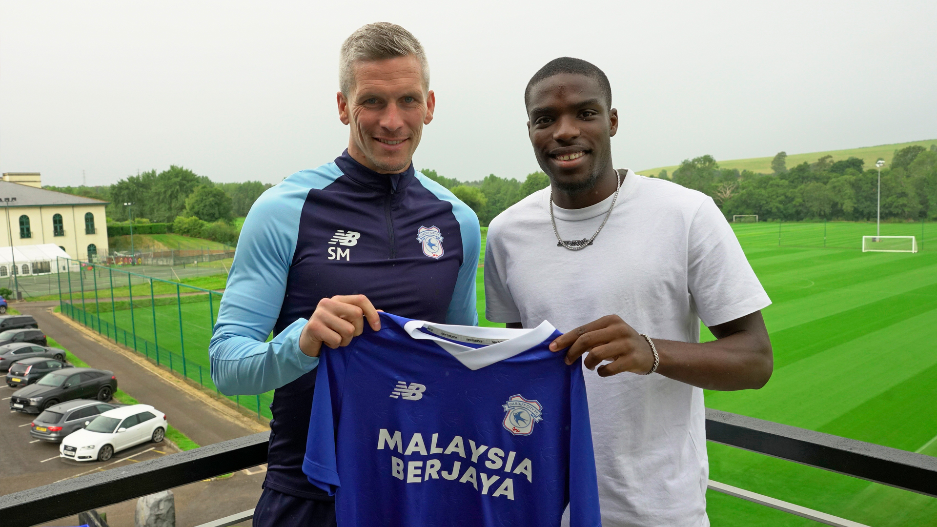 Niels Nkounkou has linked up with the Bluebirds from Everton...