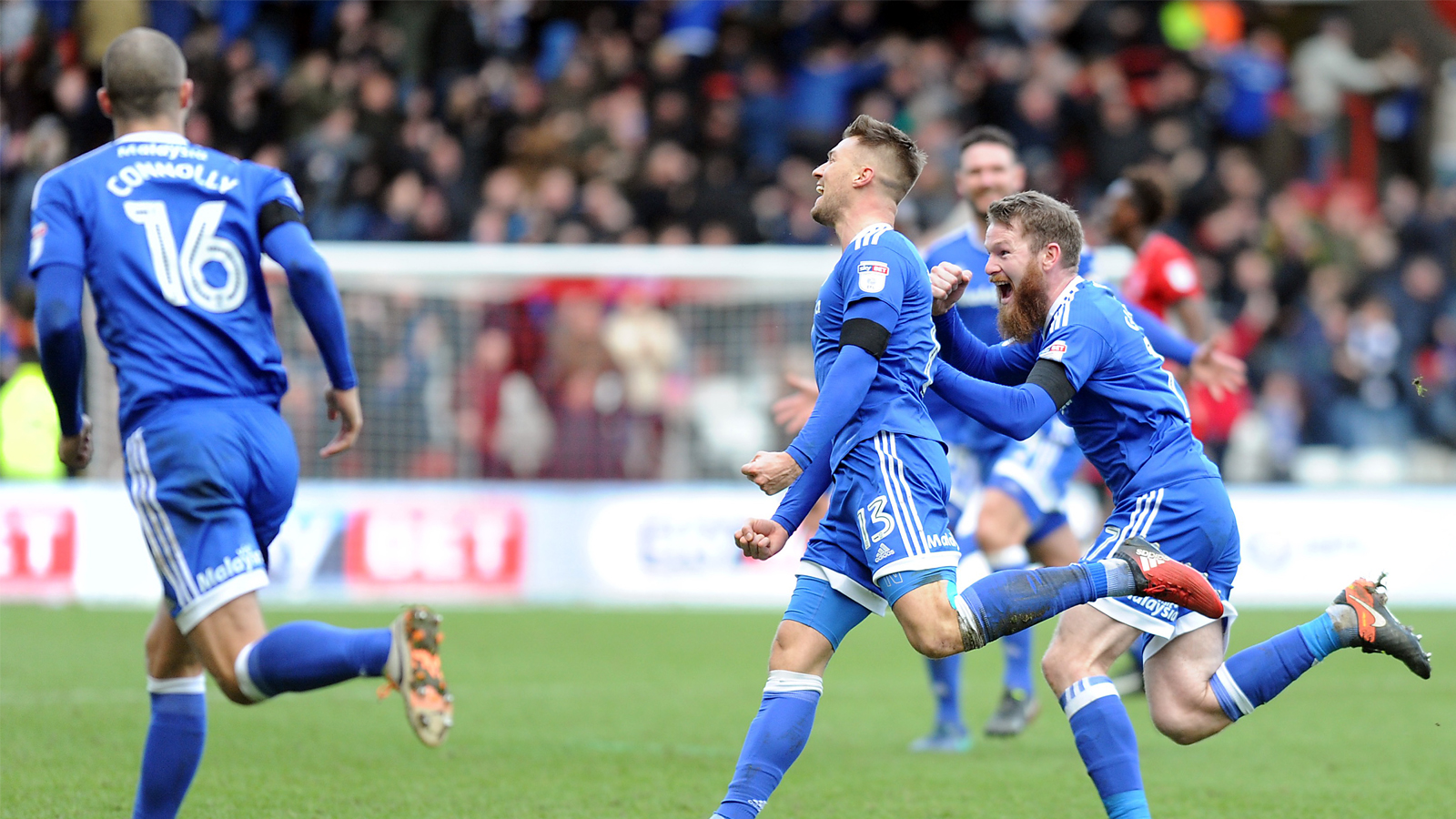 Anthony Pilkington, Aron Gunnarsson