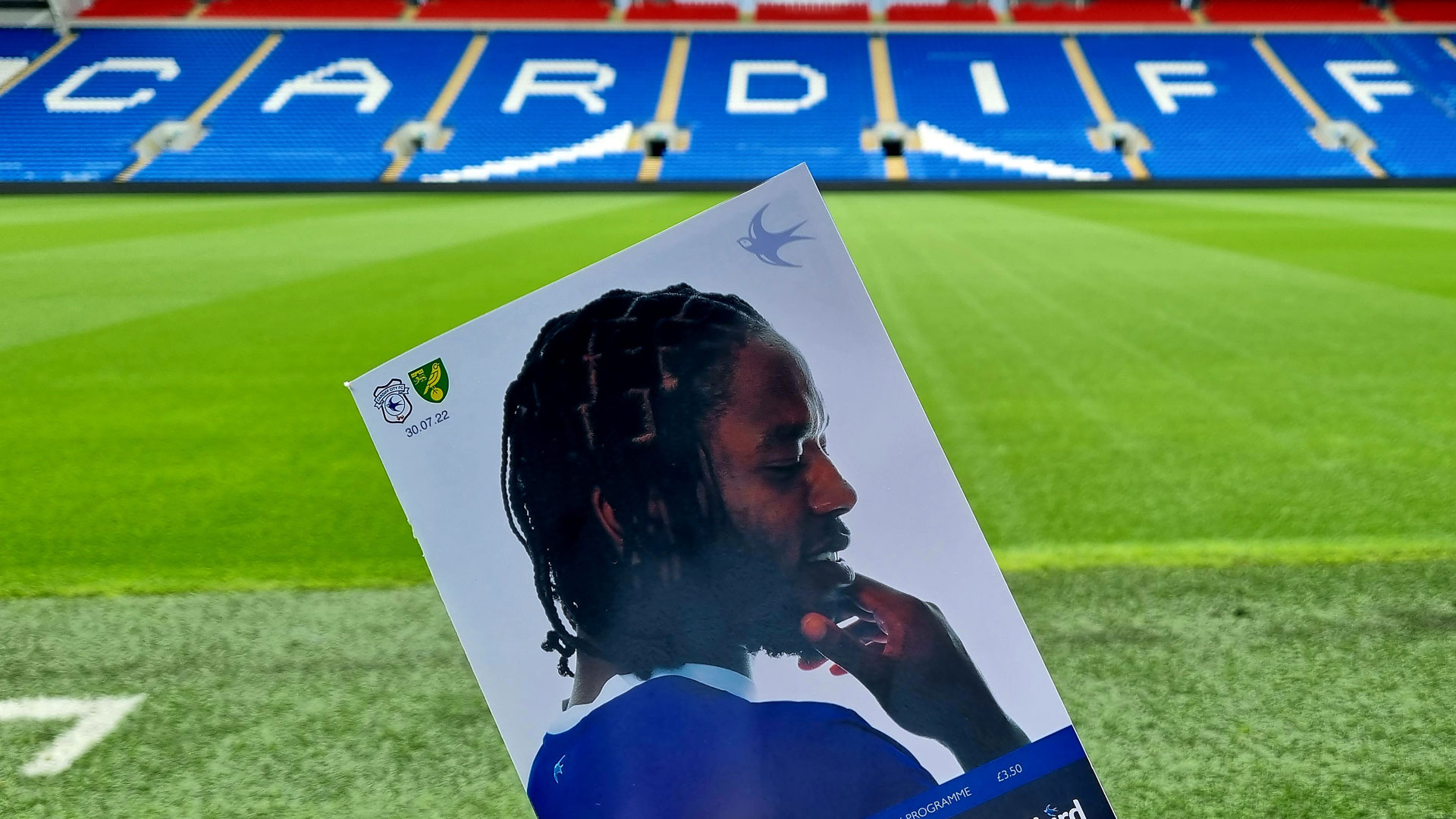 The Bluebird - Official Matchday Programme of Cardiff City...