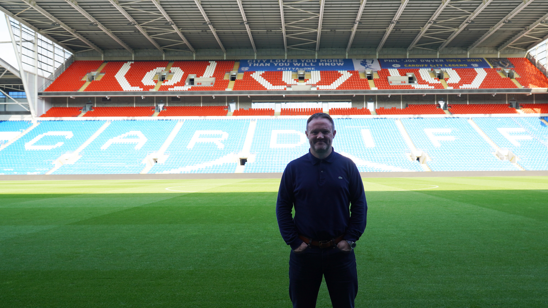 Trust chair presented with picture by City legend as he steps down – Cardiff  City Supporters' Trust