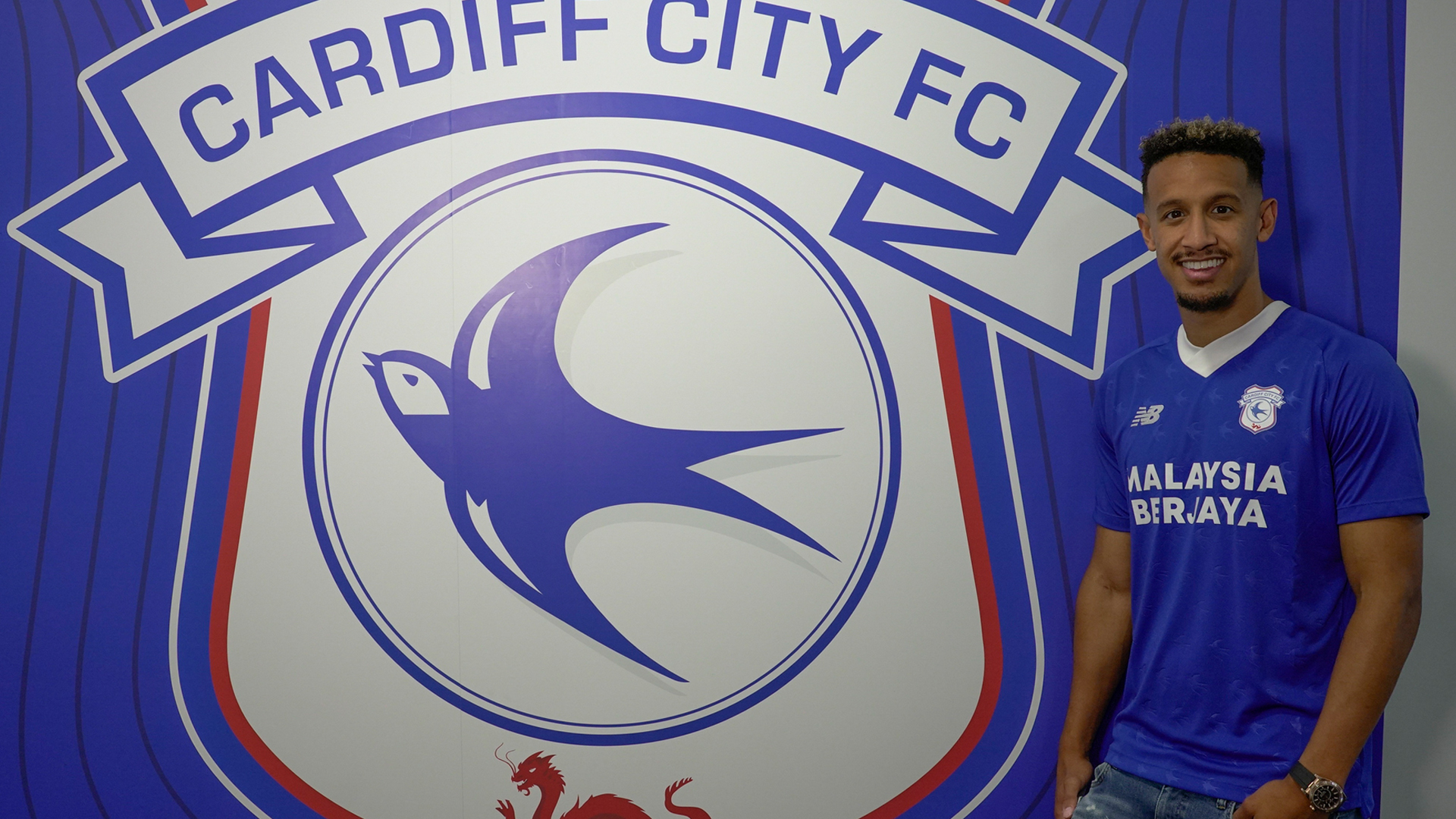Callum Robinson is a Bluebird | Cardiff