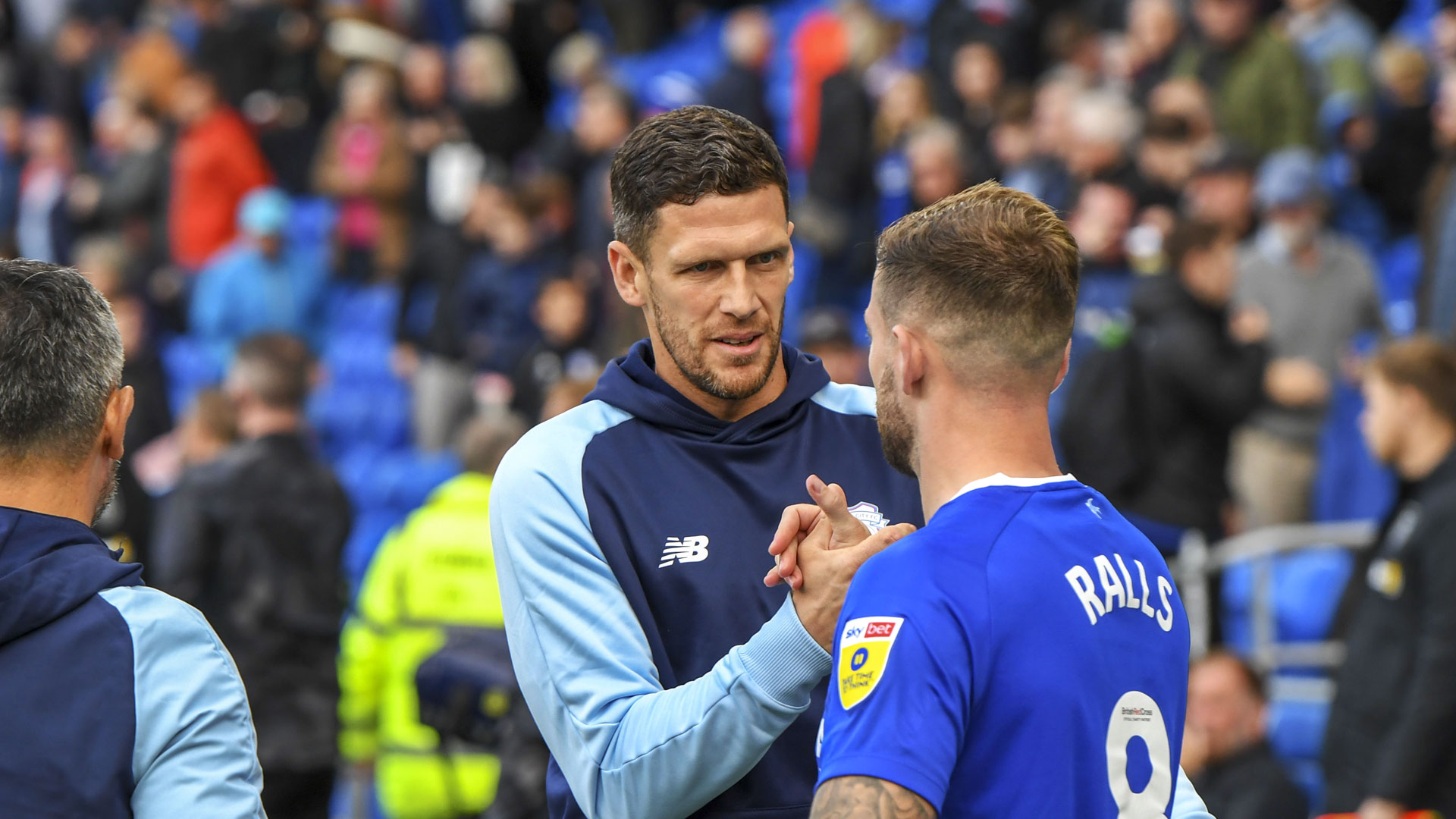 Mark Hudson with former teammate Joe Ralls...