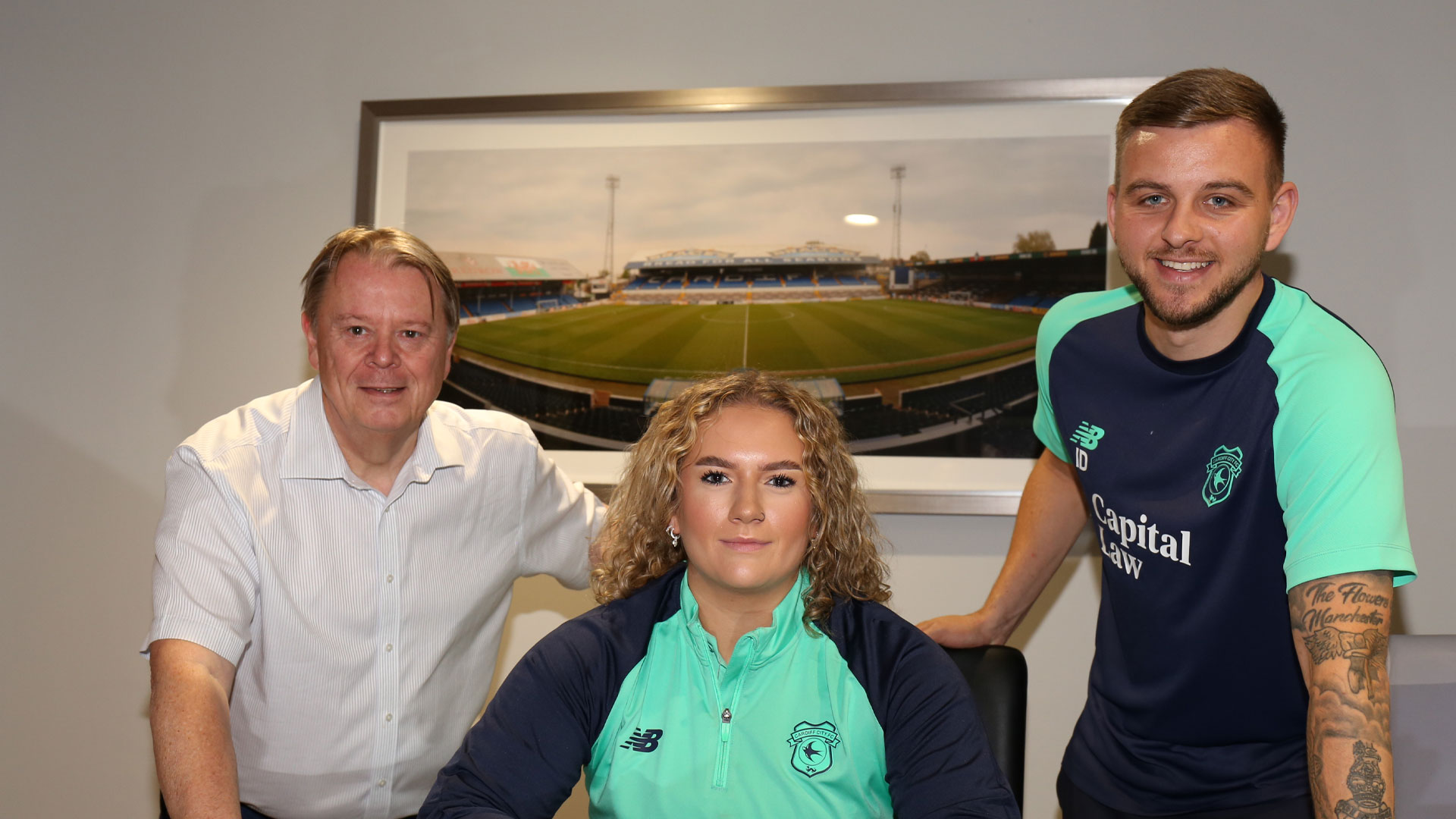 Vanaways continue sponsorship of Cardiff City Women