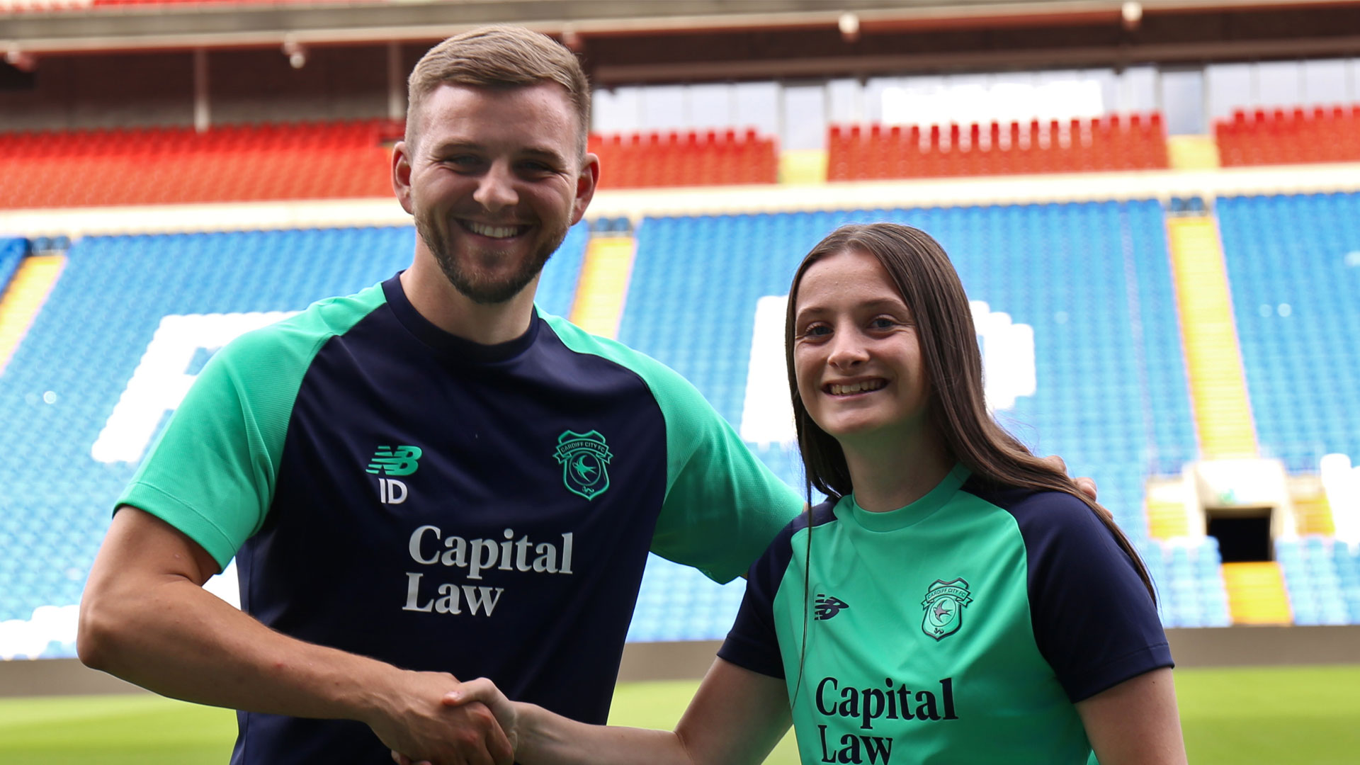 Mackenzie Olden signs for Cardiff City Women