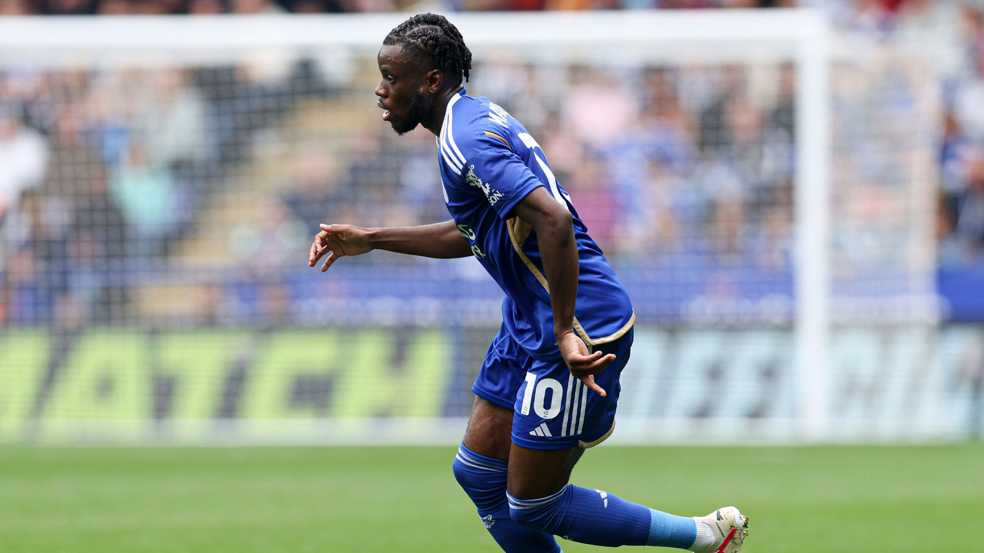 Stephy Mavididi in action for Leicester City against Coventry City