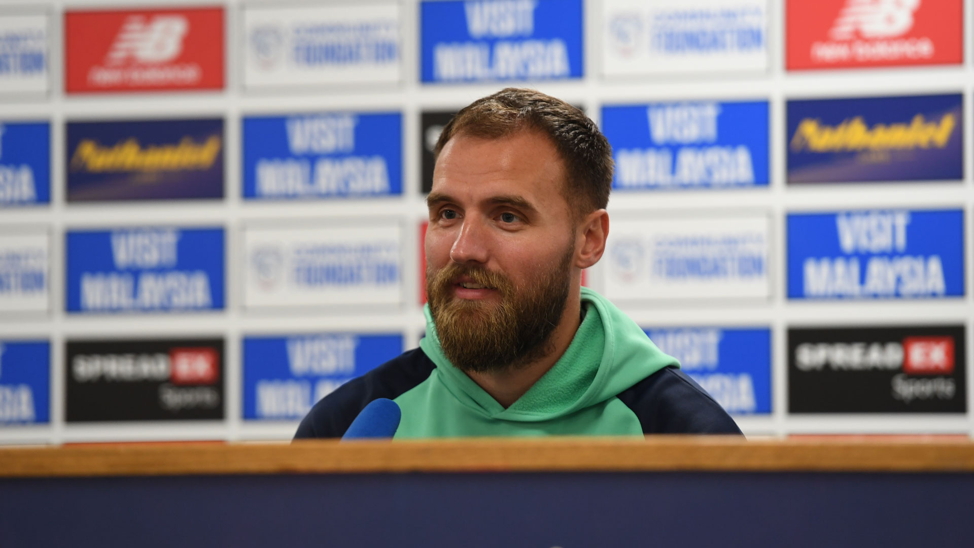 Jak Alnwick speaks to the press