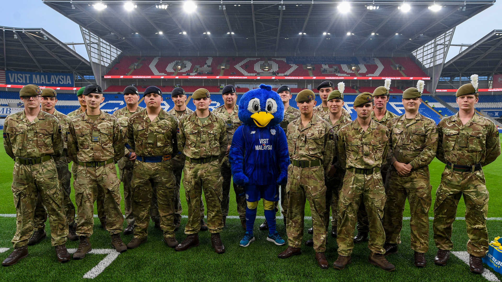 Cardiff city fc women hi-res stock photography and images - Alamy