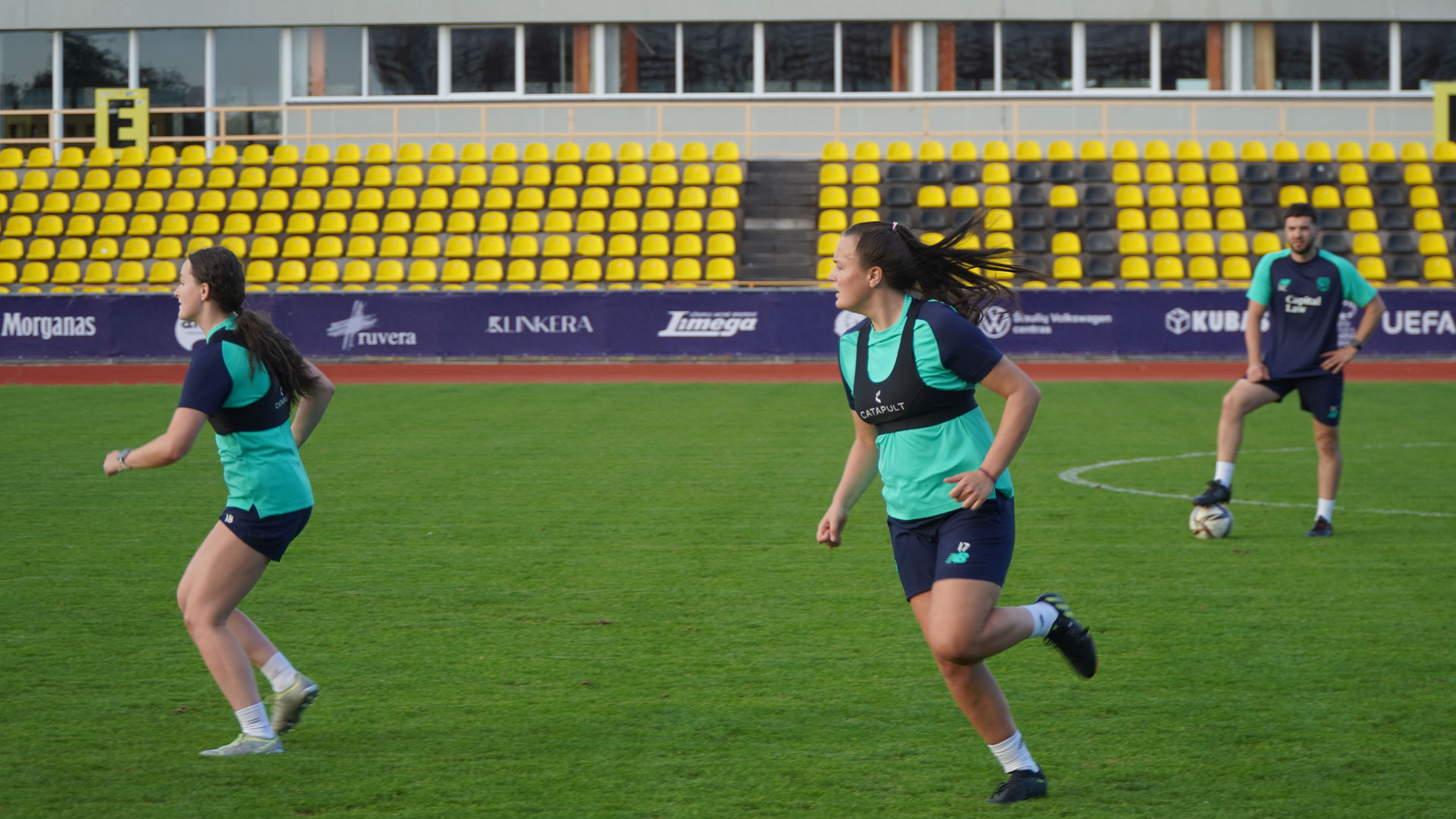 Cardiff City Women train ahead of facing FC Gintra