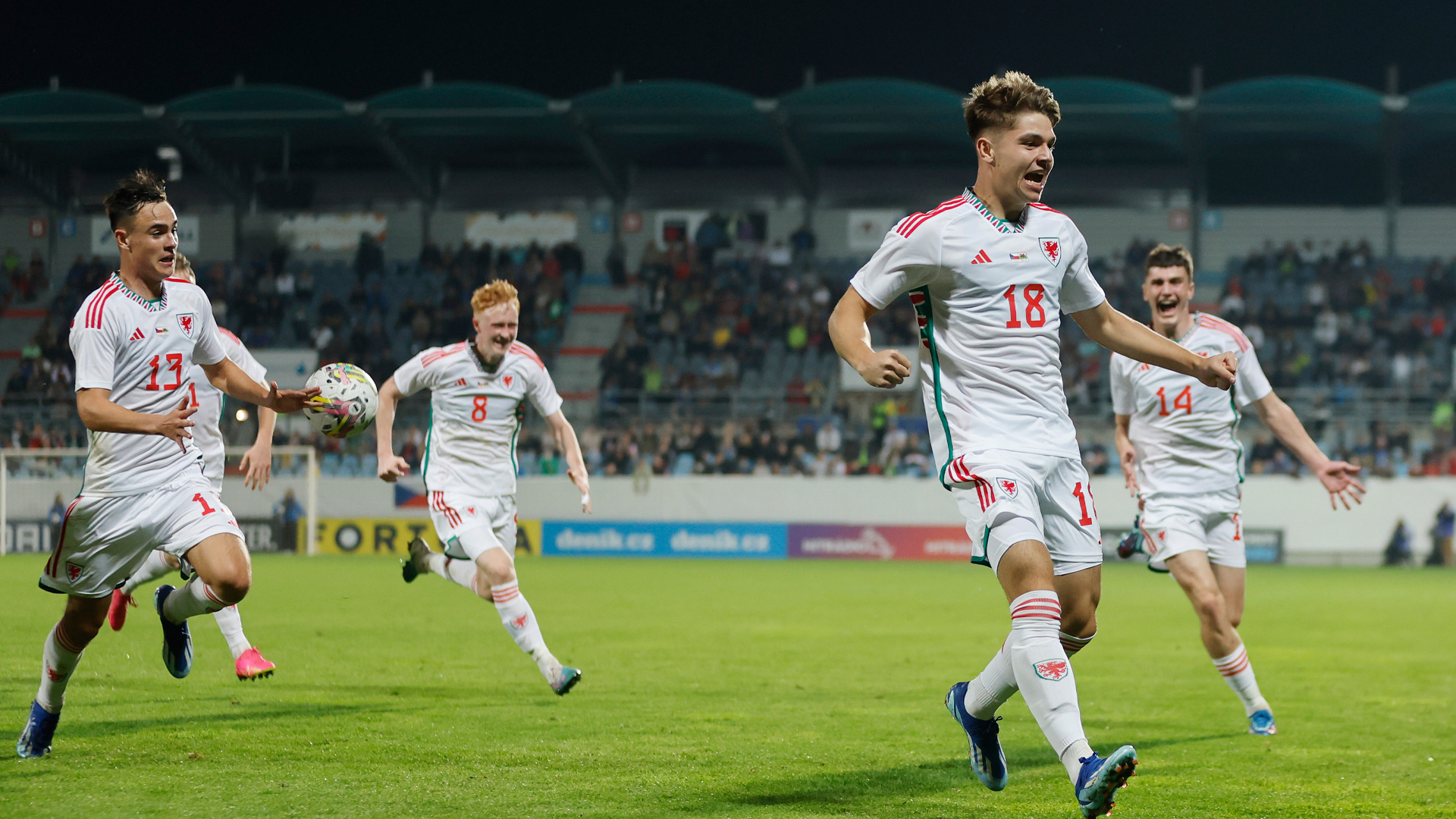 Uefa U21 Euro 2023 qualifying: Cardiff's Eli King earns Wales