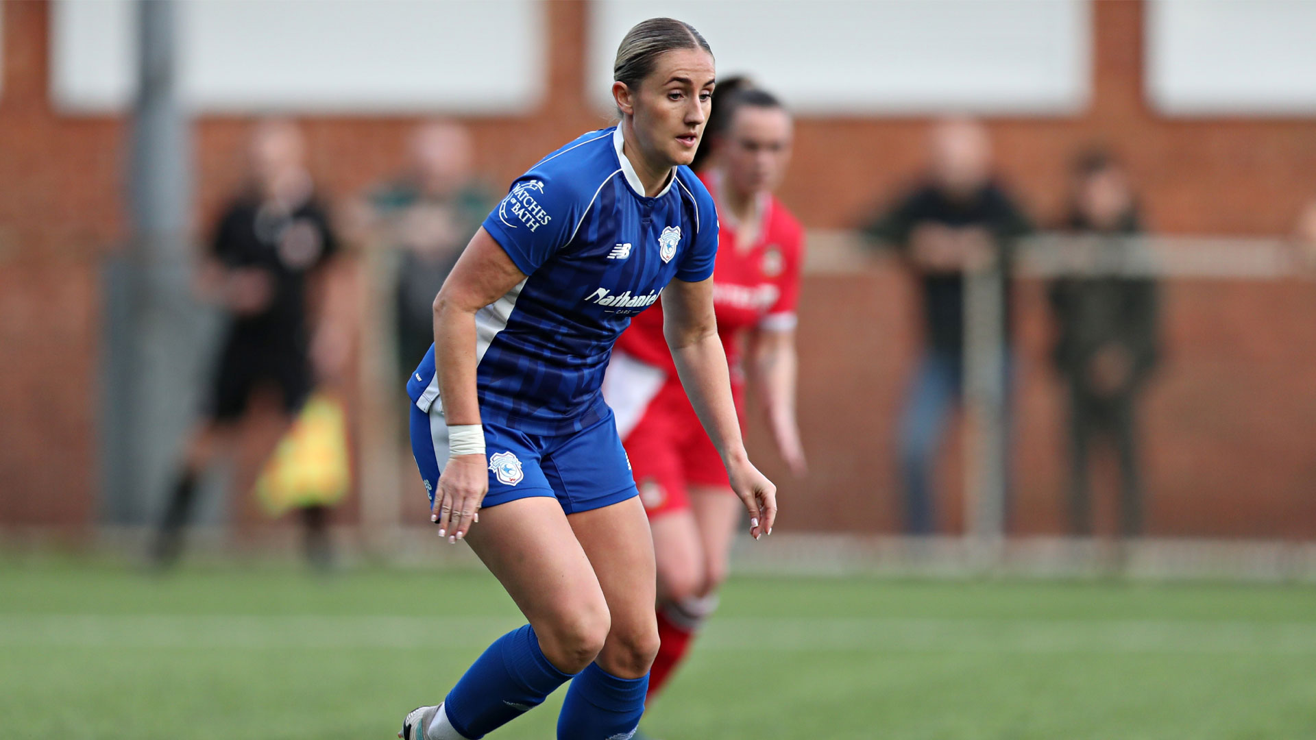 Hannah Power in action for Cardiff City Women