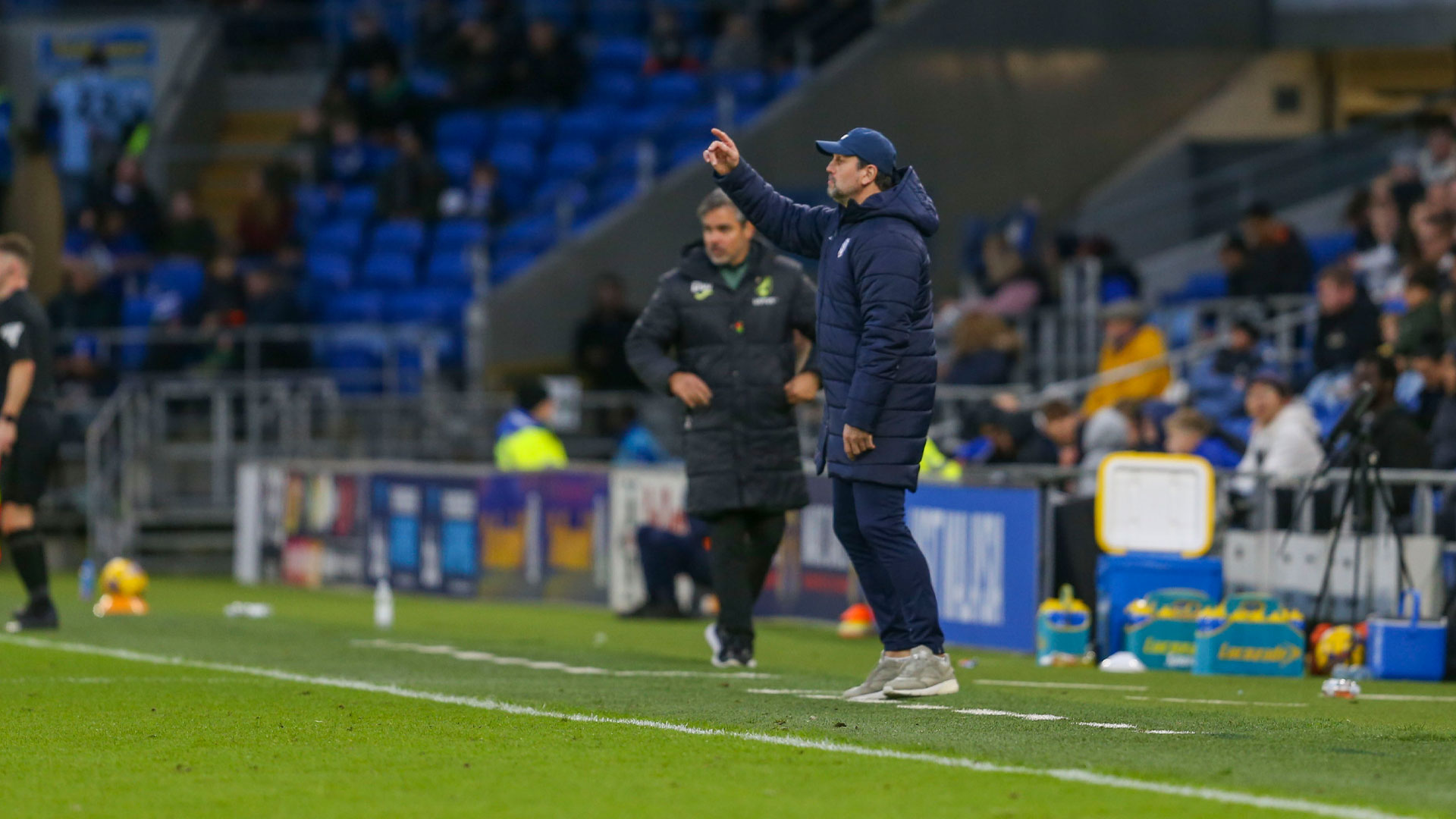 Erol Bulut on the touchline for Cardiff City