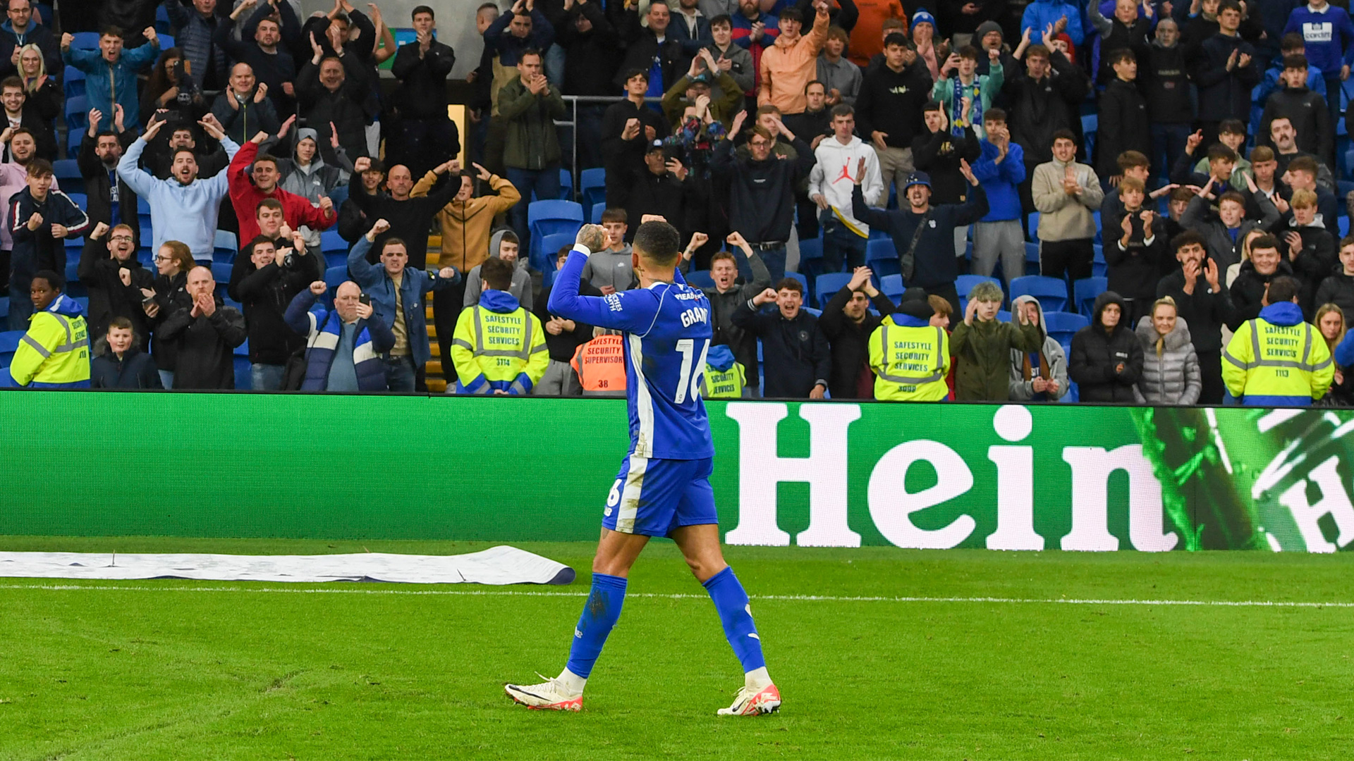 Karlan Grant in action for Cardiff City