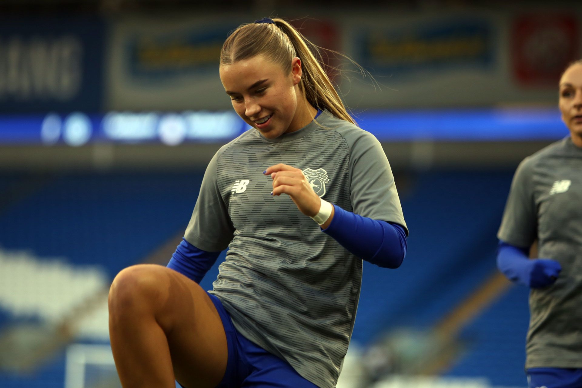 Seren Watkins in action for Cardiff City Women