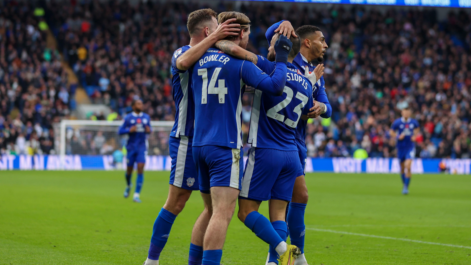 Cardiff, UK. 06th Nov, 2021. Cardiff City Players observe a minute