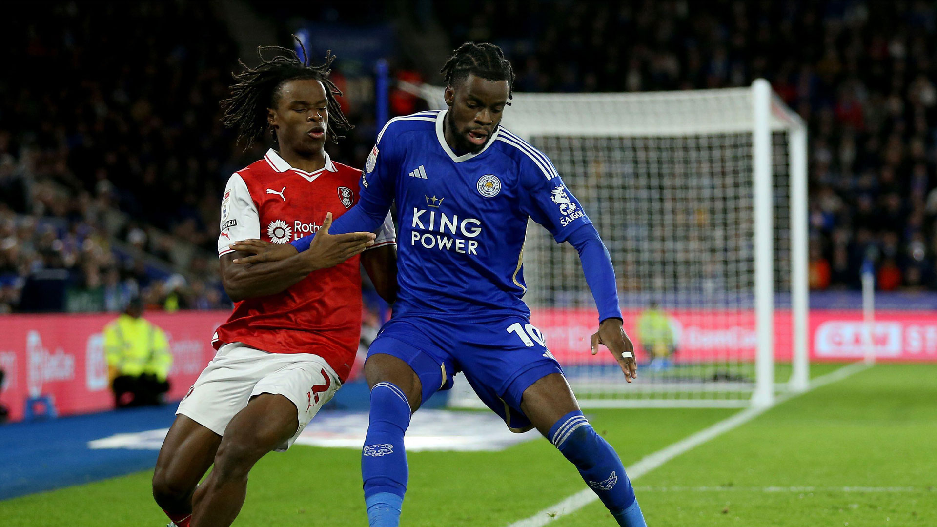 Stephy Mavididi in action for Leicester City