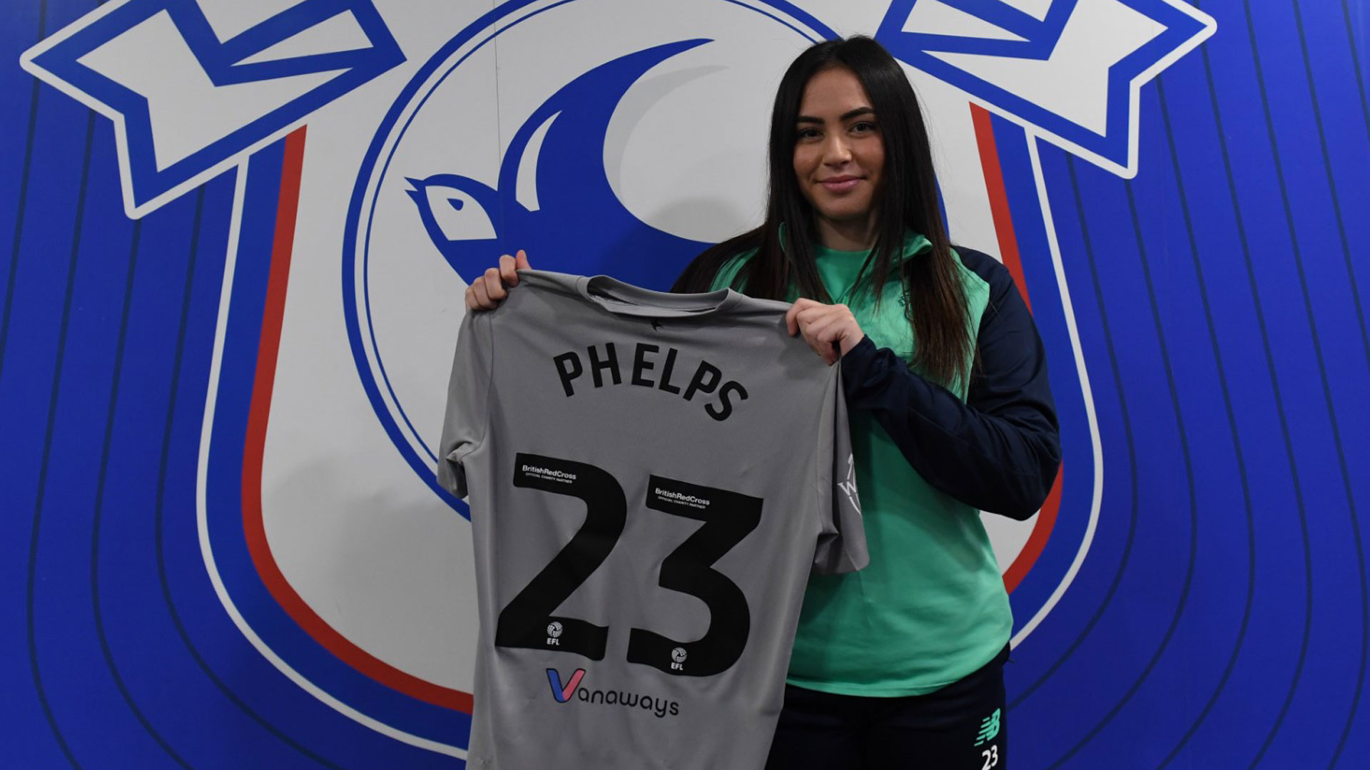 Anna Phelps signs for Cardiff City Women