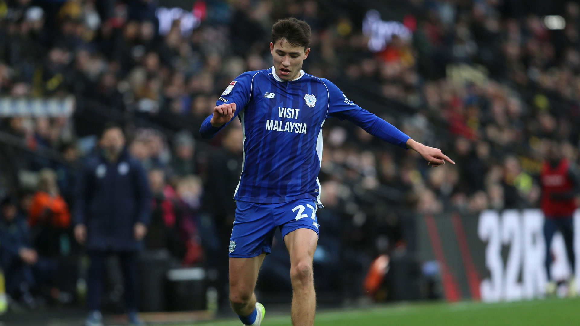 Rubin Colwill in action for Cardiff City