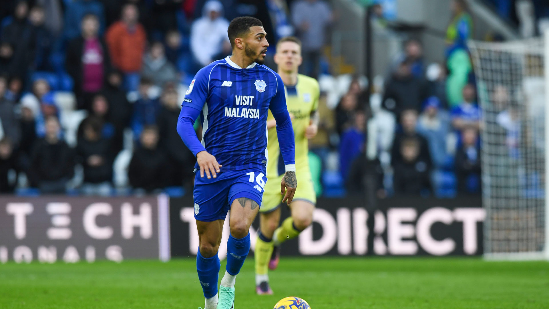 Karlan Grant in action for Cardiff City