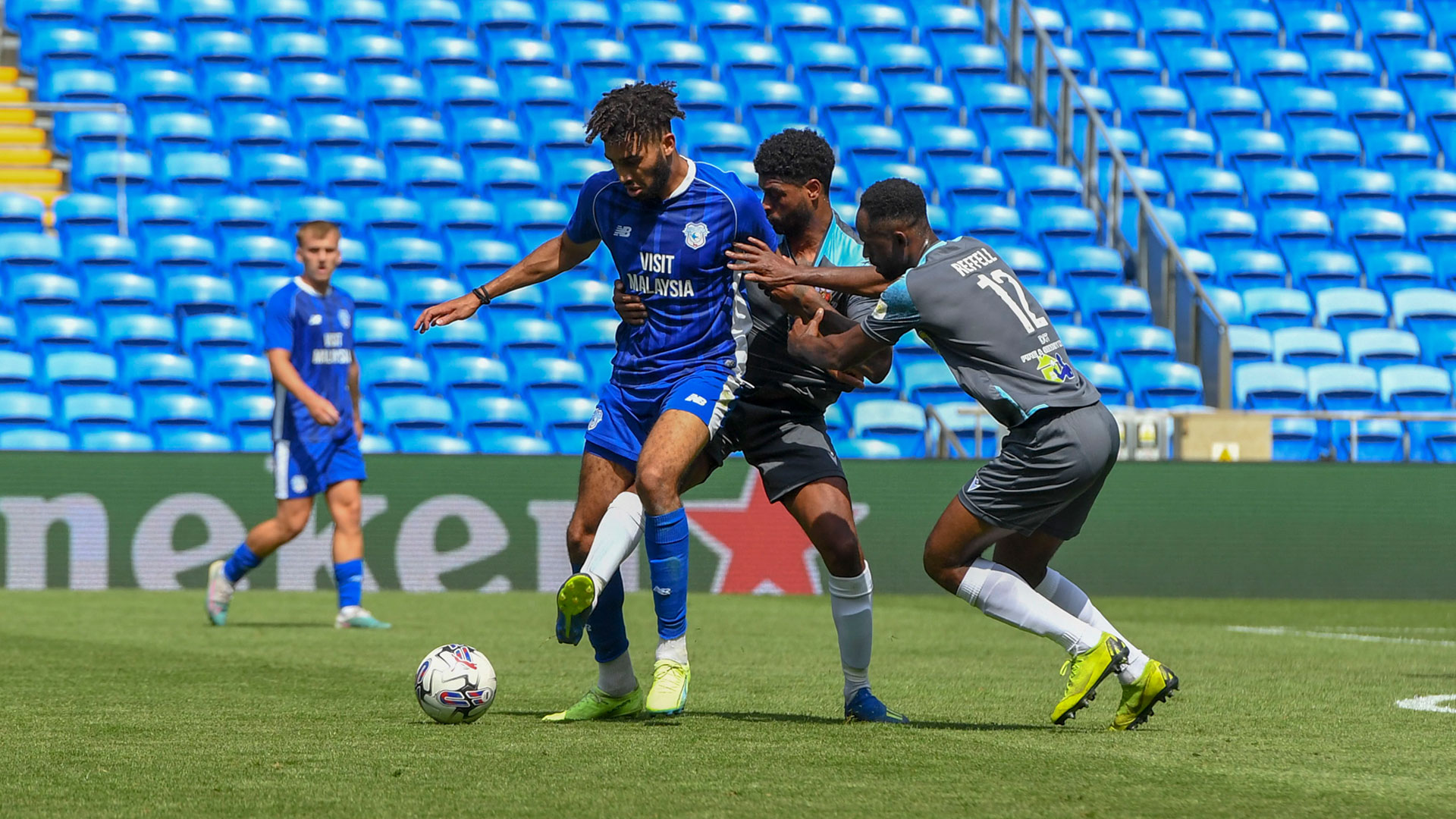 Kion Etete in action for Cardiff City