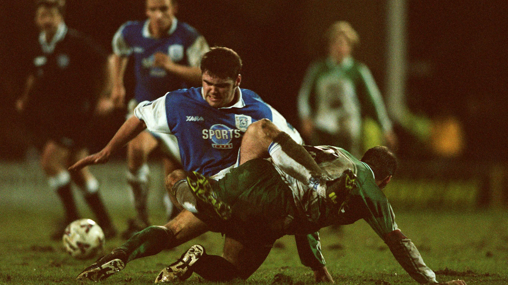 Jason Fowler competes for the Bluebirds...