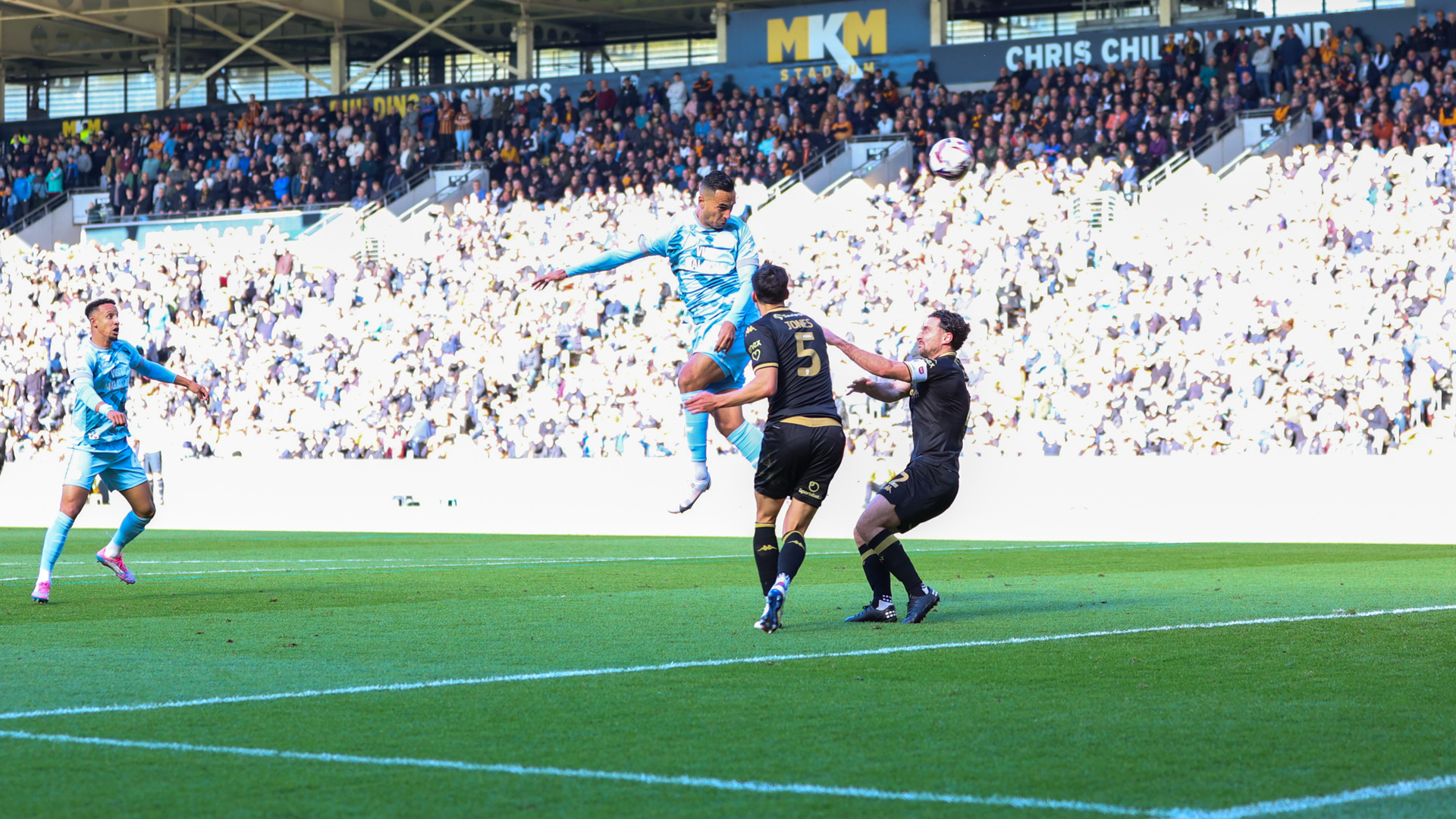 Anwar El Ghazi heads towards goal...