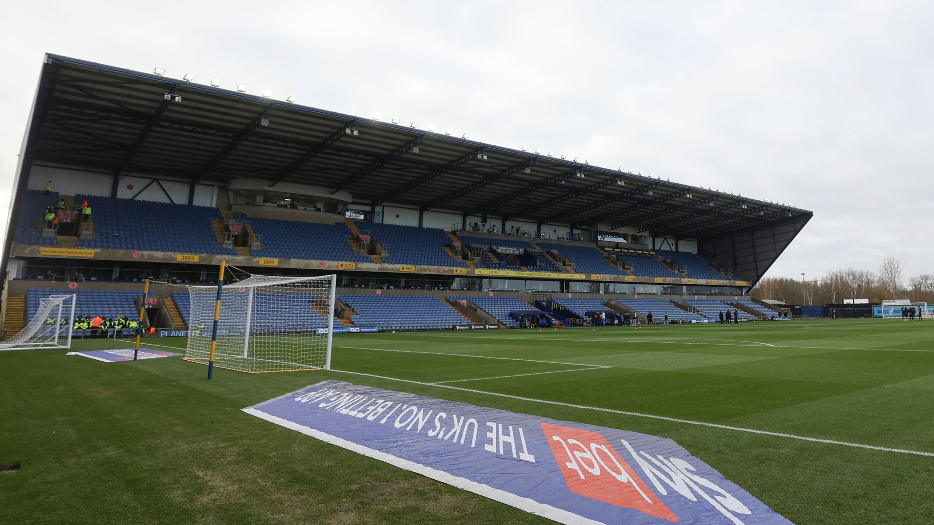 Kassam Stadium