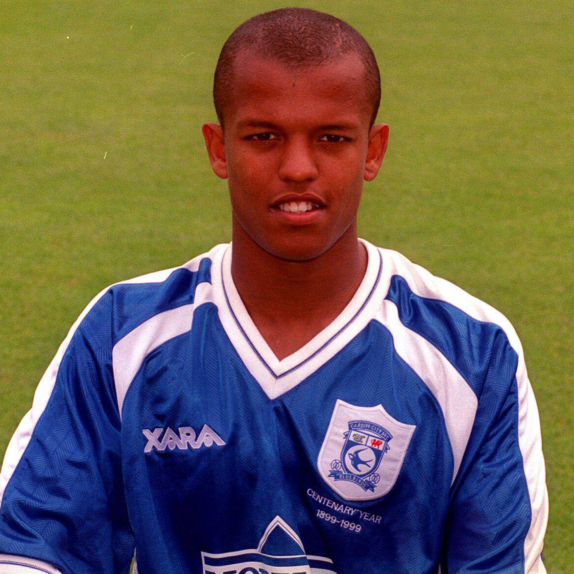 Robert Earnshaw