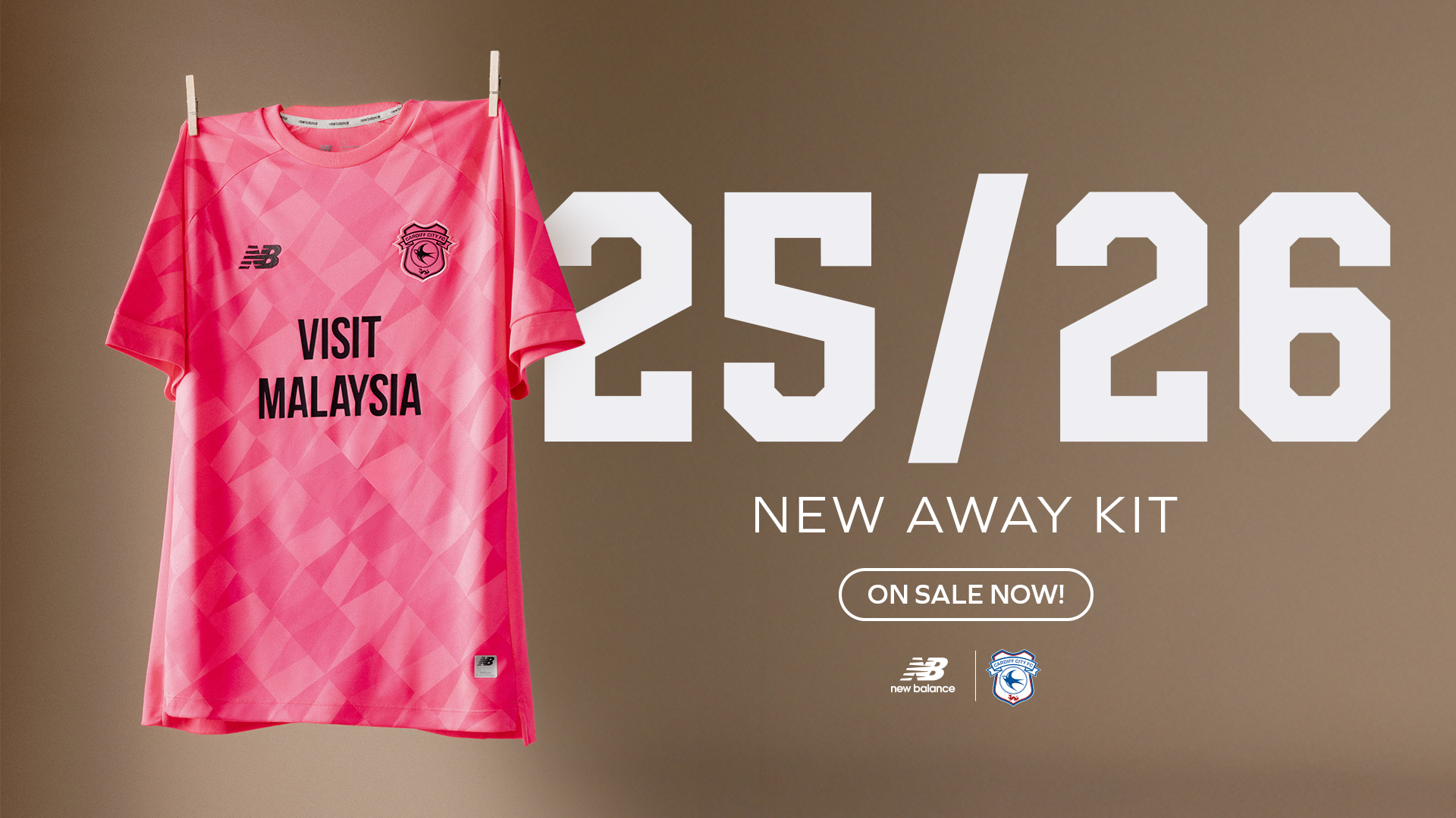 2025/26 away GK kit
