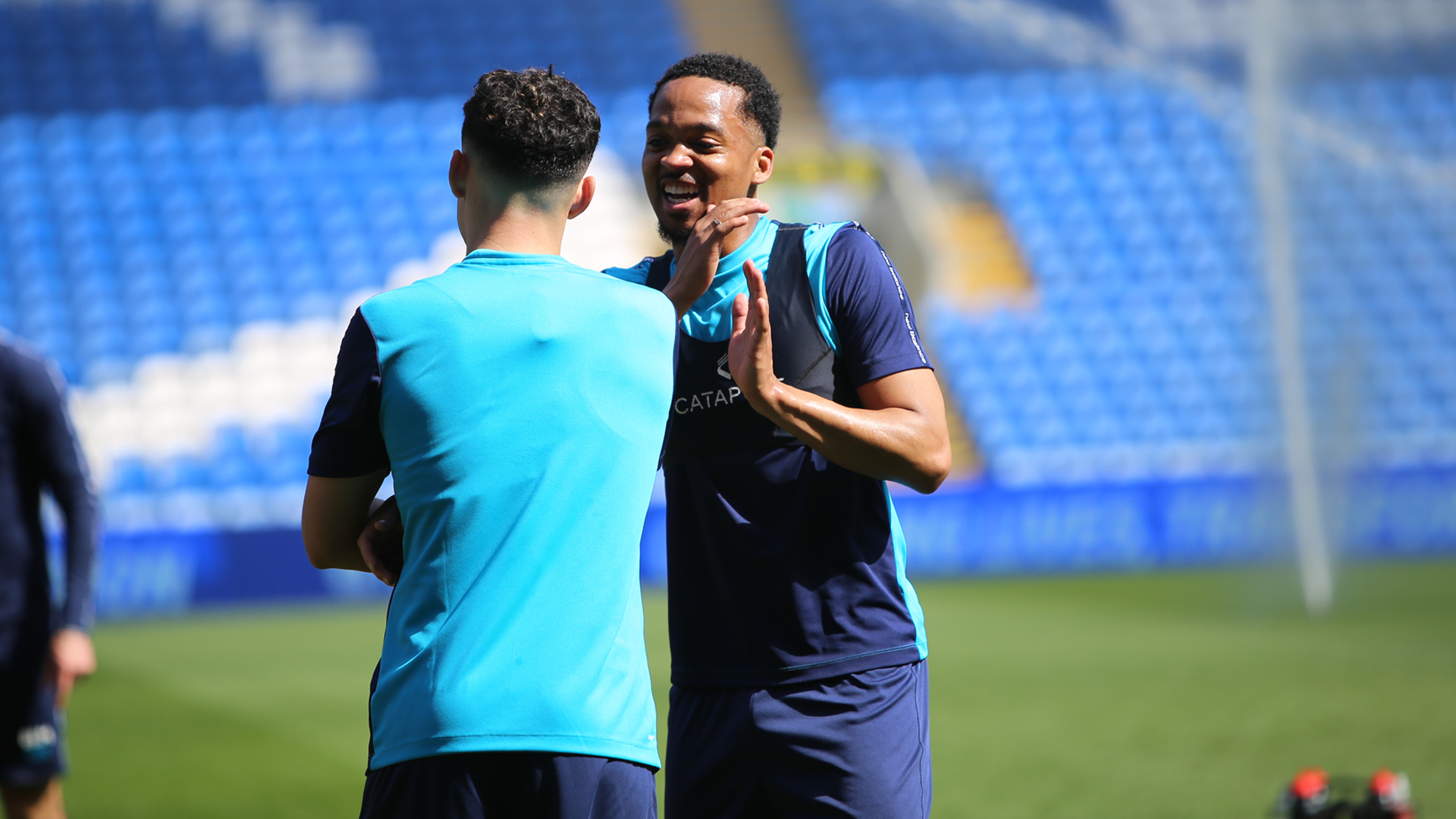 Alex Robertson and Chris Willock in training
