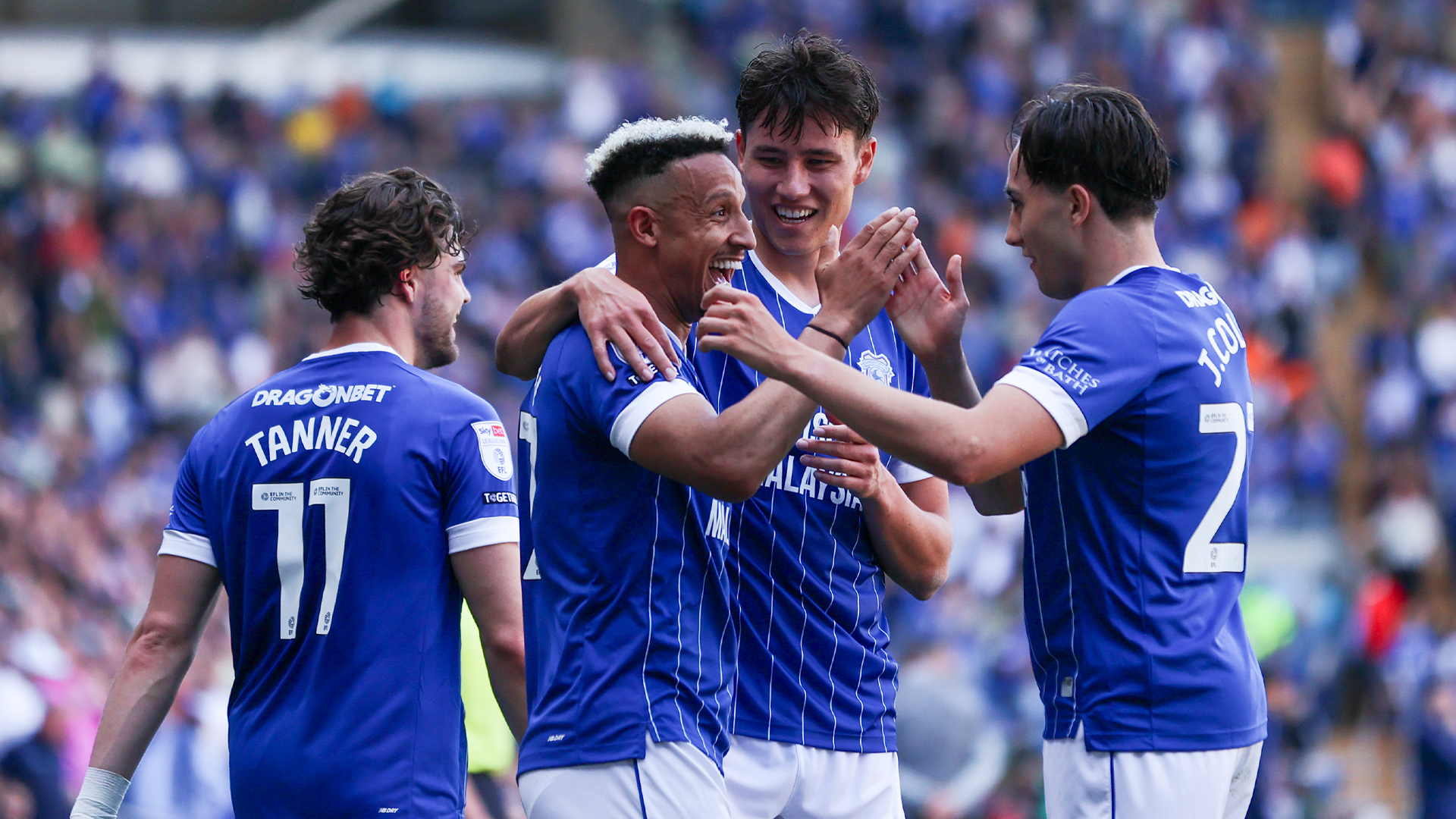 Callum Robinson scores for Cardiff City FC