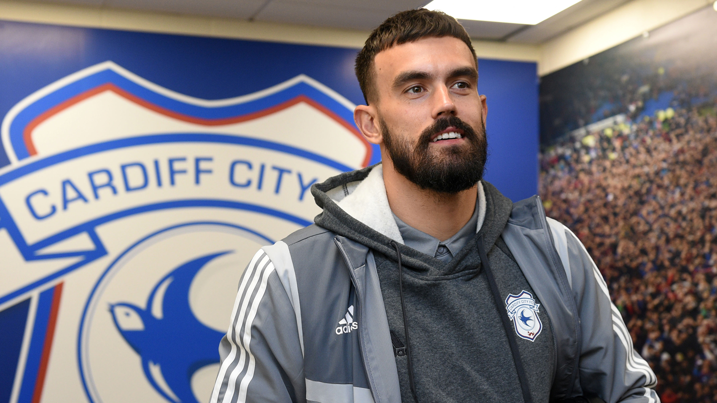 Marlon Pack arrives at CCS...