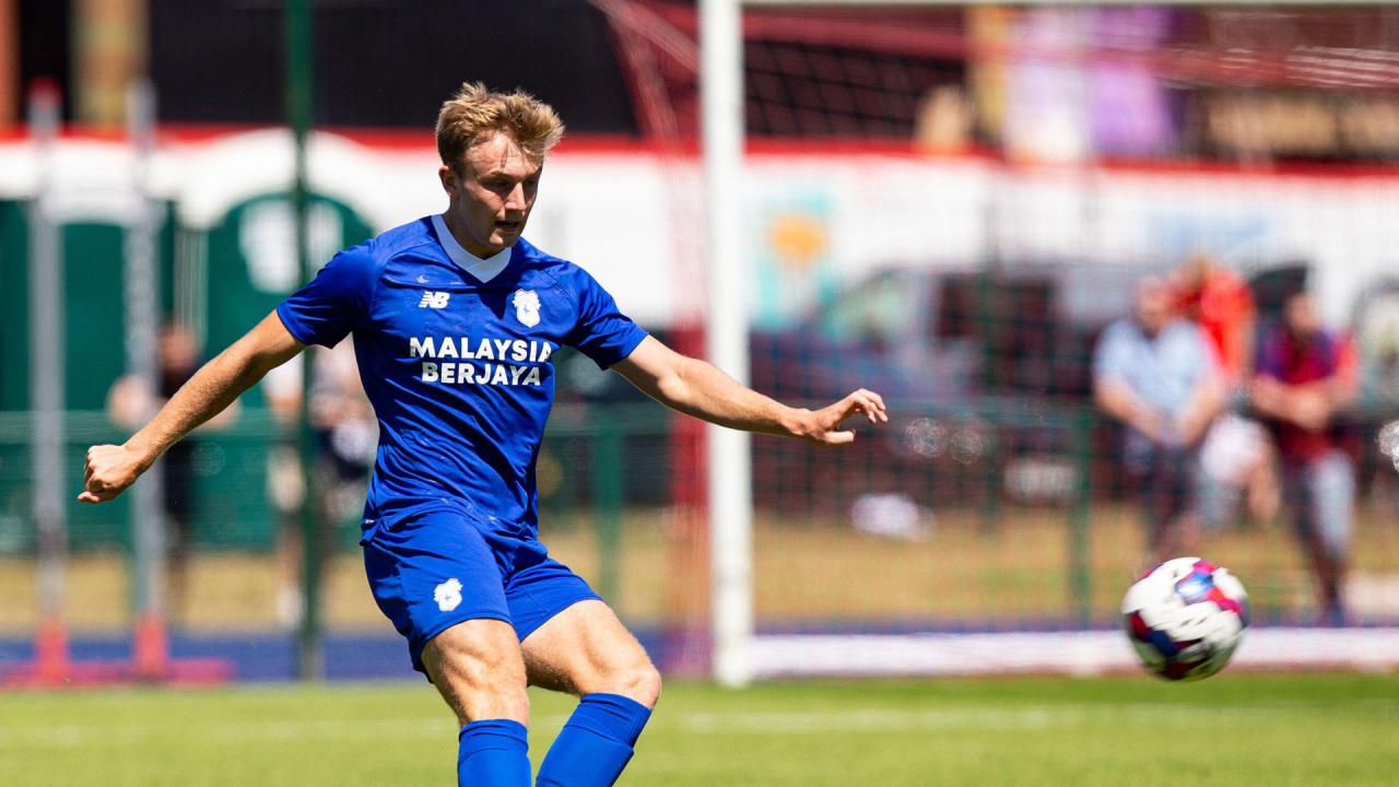 Loan Eli King joins Crewe Alexandra Cardiff