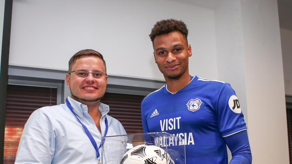 Match ball sponsor hero