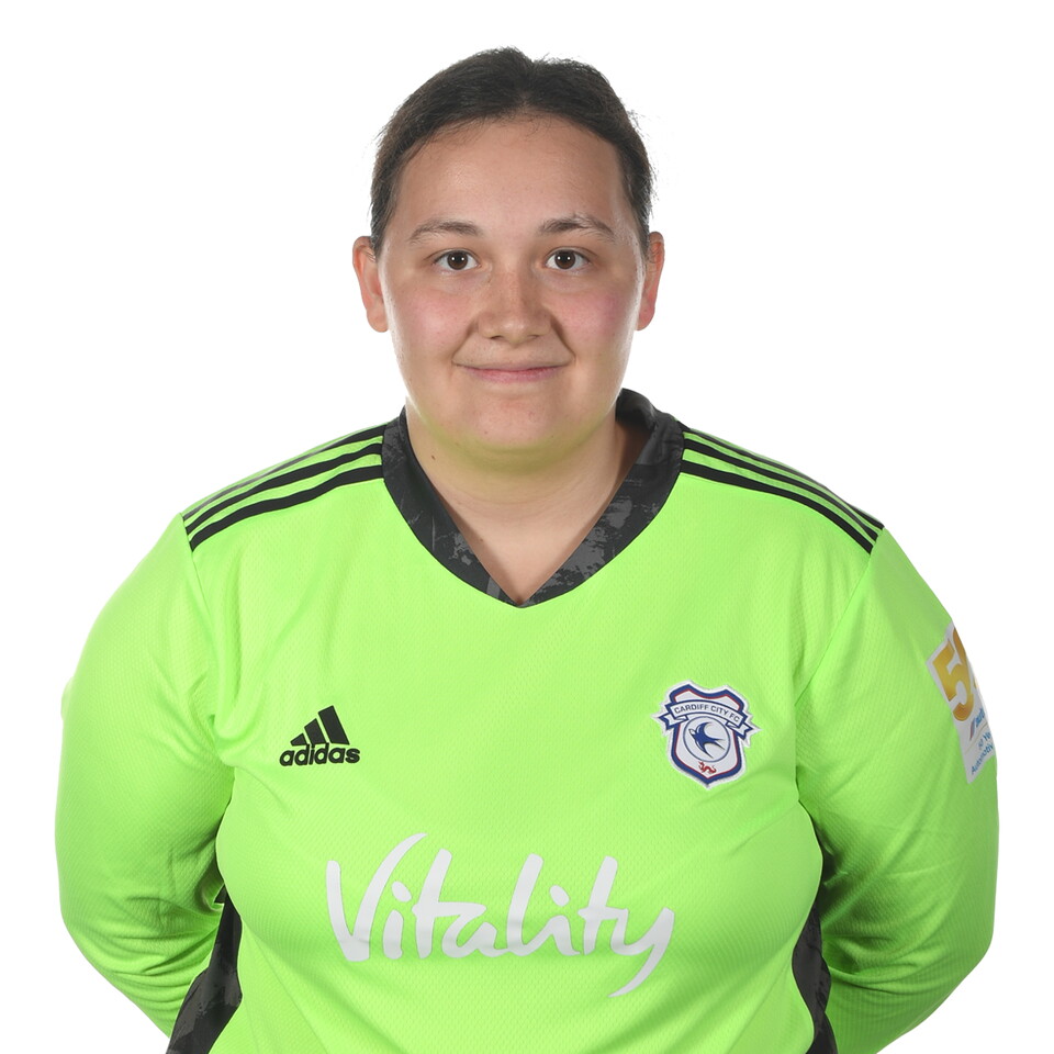 Ceryn Chamberlain_PROFILE 20