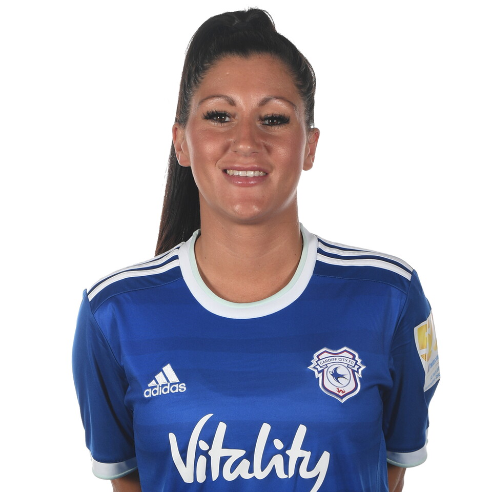 Danielle Broadhurst_PROFILE 20