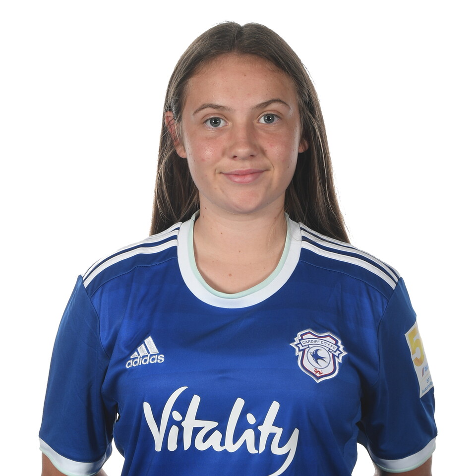 Ellie Jones_PROFILE 20