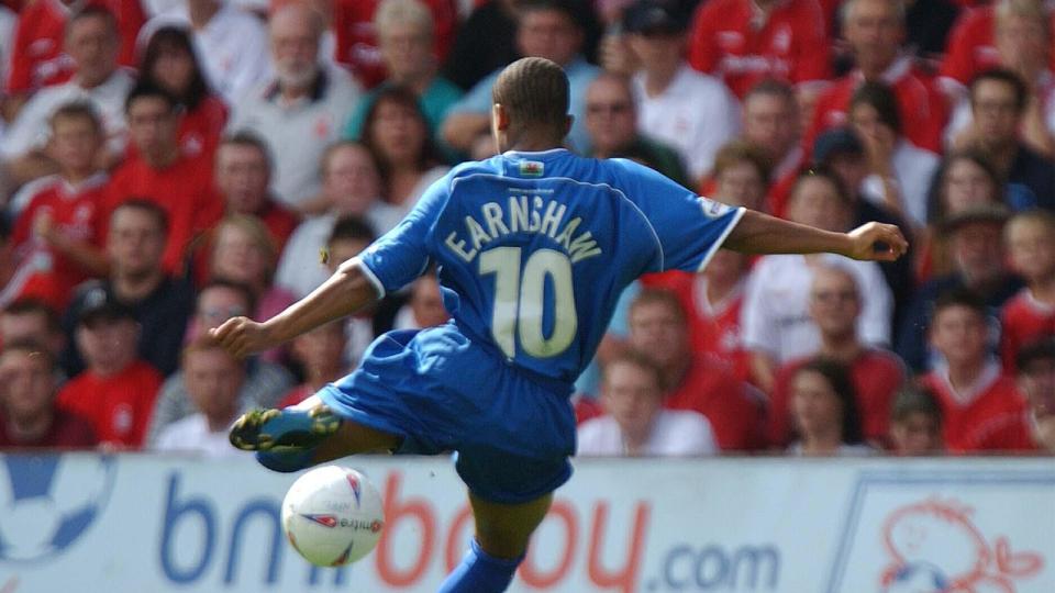 Robert Earnshaw