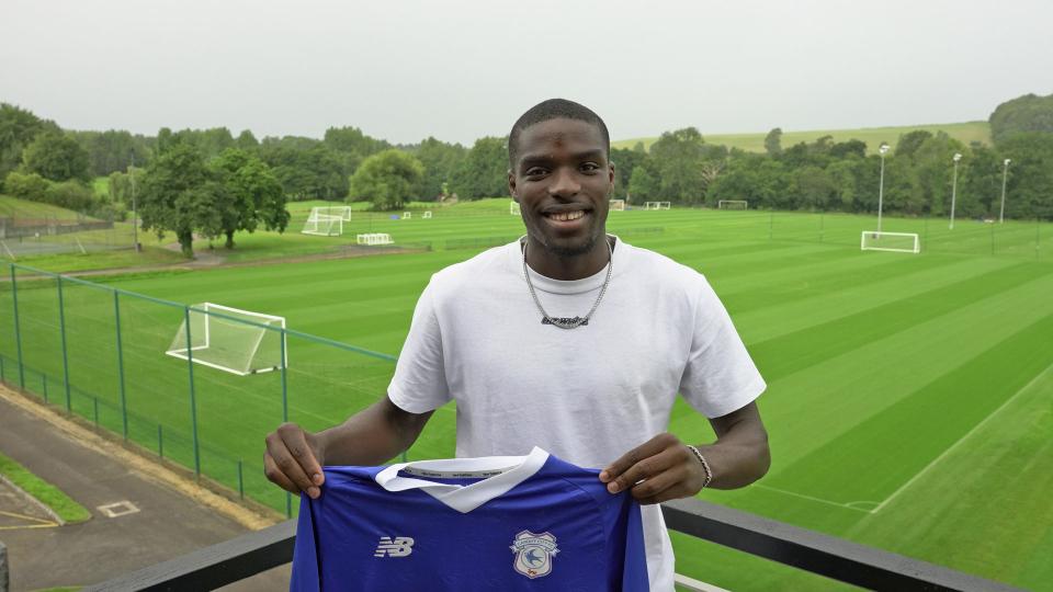 Niels Nkounkou has linked up with the Bluebirds from Everton...